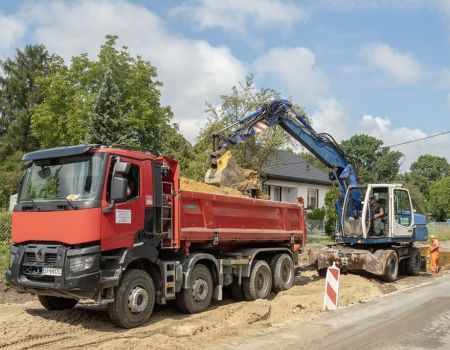 Ponad 2 km nowej drogi w powiecie piotrkowskim