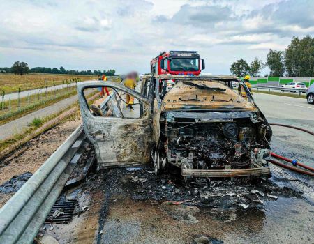 Pożar samochodu na autostradzie A1