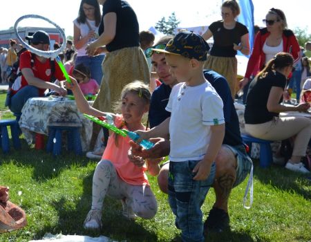 Wielkie rodzinne święto na Podklasztorzu [DUŻO ZDJĘĆ]