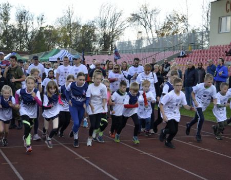 Na sportowo dla Patryka. Piotrkowianie wspierają nastolatka w powrocie do zdrowia