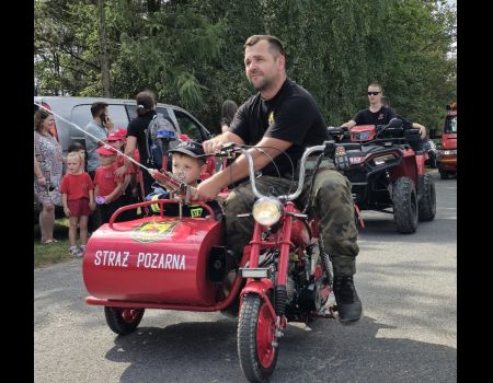 Zabytkowe sikawki konne i przenośne można było podziwiać w Przygłowie (FILM)