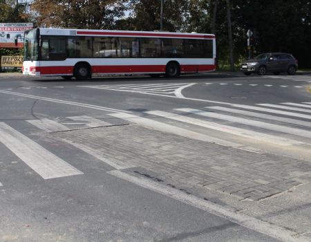 Kostka brukowa zamiast asfaltu na skrzyżowaniu w Piotrkowie?