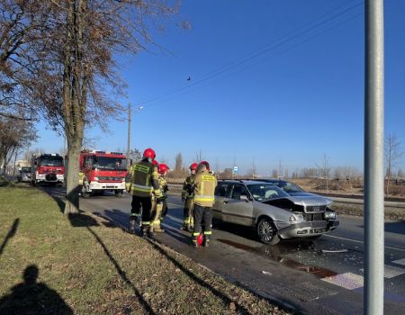 Nie wyhamował i uderzył