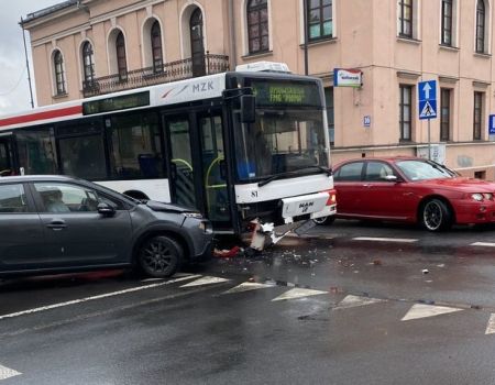 Kolizja osobówki z emzetką