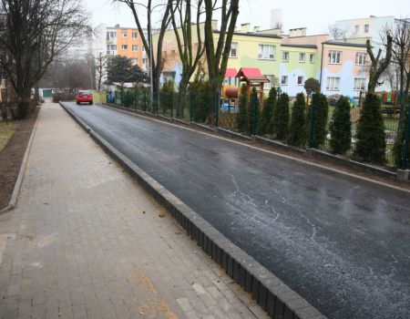 Nowa droga na osiedlu Dmowskiego w Piotrkowie