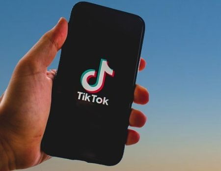 Stałe przyrosty obserwujących w TikTok