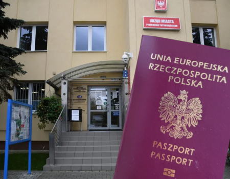 Ile kosztuje i ile czeka się na paszport w Piotrkowie Trybunalskim?