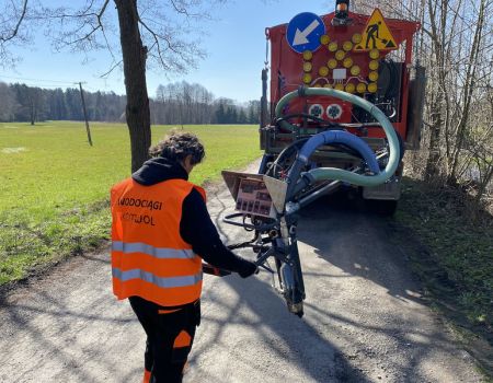 Naprawiają drogi po zimie