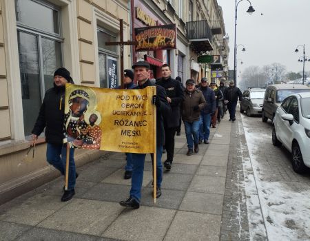 Grudniowy Męski Różaniec kontra komercjalizacja świąt