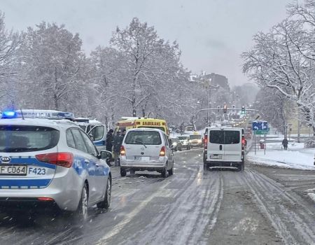 16-latka potrącona na pasach w Piotrkowie