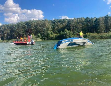 Kolejne łodzie wywróciły się na Zalewie Sulejowskim