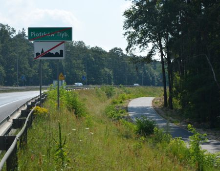 Ścieżka rowerowa Piotrków - Przygłów prawie gotowa. Jednak na otwarcie musimy poczekać