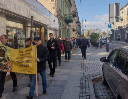 Jubileuszowy Męski Publiczny Różaniec w Piotrkowie