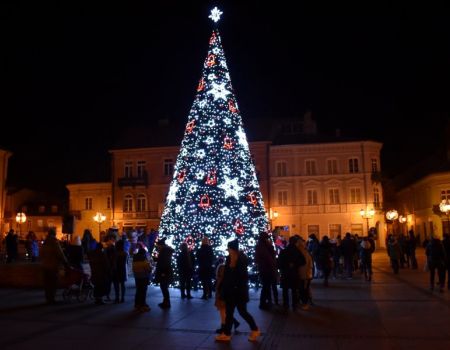 Zapraszamy na zapalenie światełek na miejskiej choince