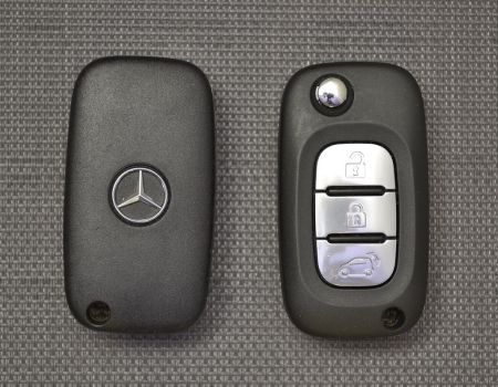 Kto zgubił kluczyki do mercedesa?