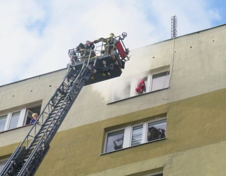 Strażackie ćwiczenia przy ul. Zamenhofa