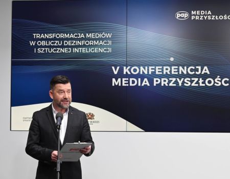 Prezes PAP na konferencji 