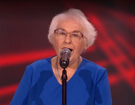 Piotrkowianka na scenie The Voice Senior