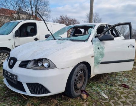 Kolejne wraki na piotrkowskim parkingu (ZDJĘCIA)