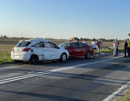 Groźne zderzenie tira i trzech osobówek w Piotrkowie