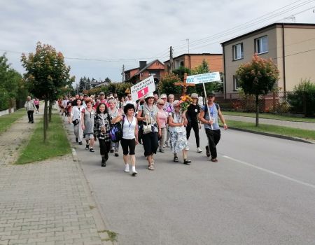 Pieszo na Jasną Górę. Ruszają zapisy na pielgrzymkę