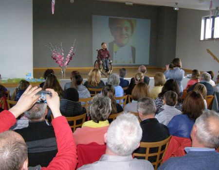 Mówca motywacyjny na spotkaniu w Gorzkowicach