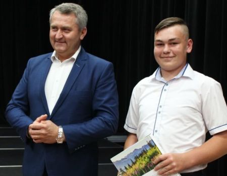 Gmina Grabica: Najlepsi uczniowie nagrodzeni przez wójta