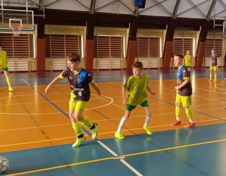 Młodzi piłkarze zagrają, aby uczcić pamięć Romana Kaźmierczaka