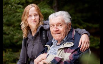 Opiekunka nad osobą starszą: Ważna rola wspierania i troski
