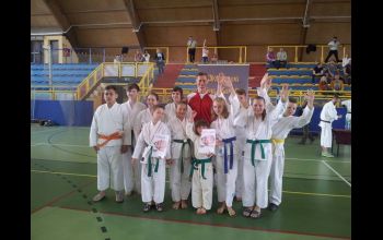 Karatecy z kolejnymi medalami