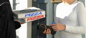 Tomaszw: Pobicie dostawcy pizzy