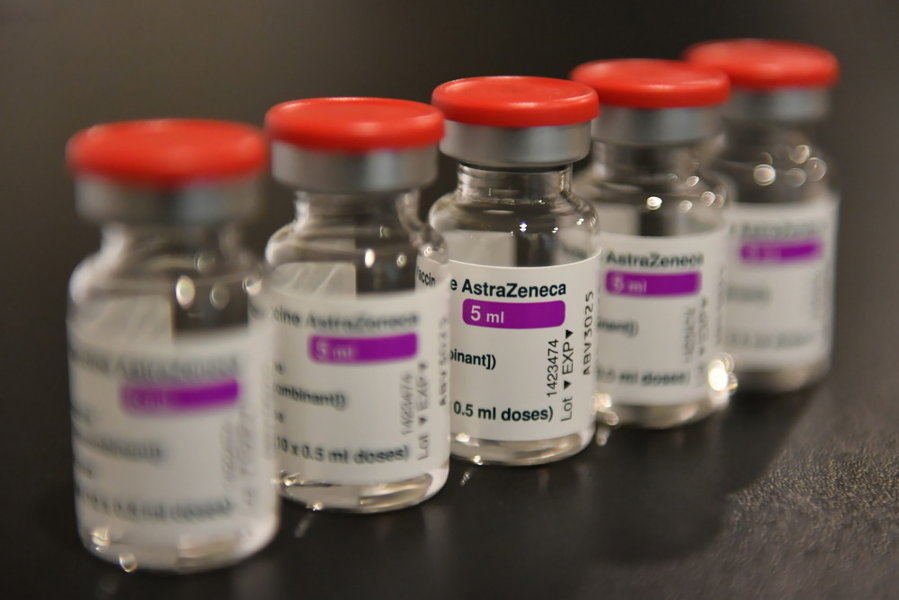Szef KPRM: szczepionka od firmy AstraZeneca moe by stosowana u osb w wieku 18-65 lat