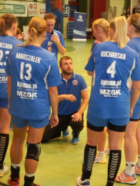 Trener Micha Pastuszko chwali swj zesp za gr w obronie.