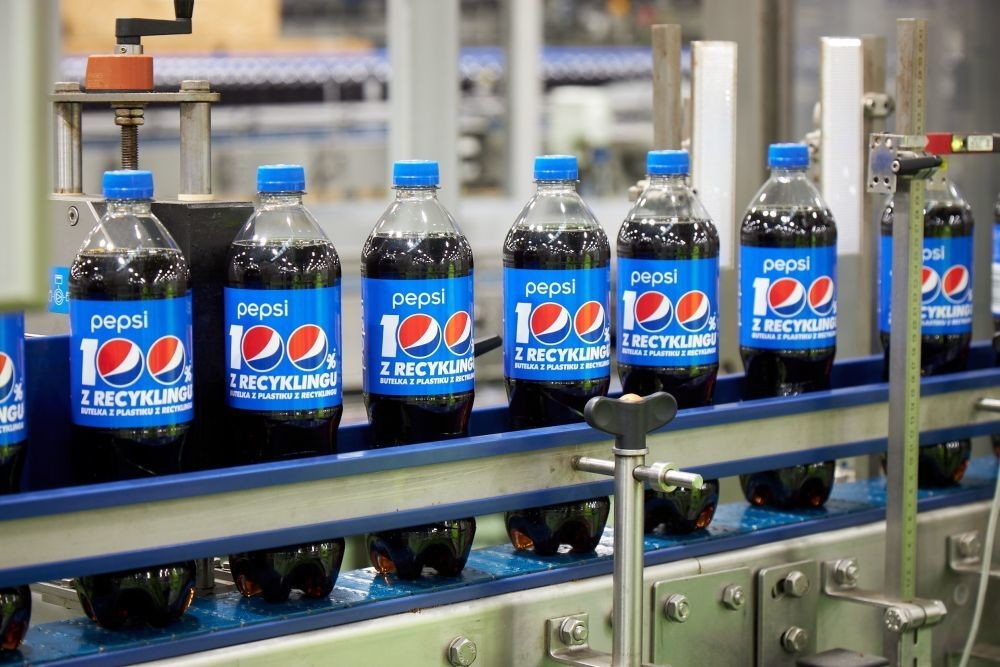 fot.: PepsiCo - Butelki 100% rPET
