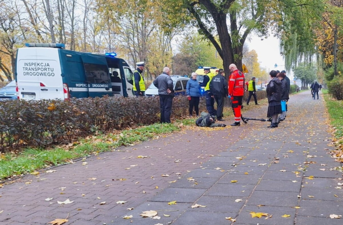 Wypadek z udziaem hulanjogisty na dzkiej. Ze cieki wystawaa podniesiona przez korzenie kostka