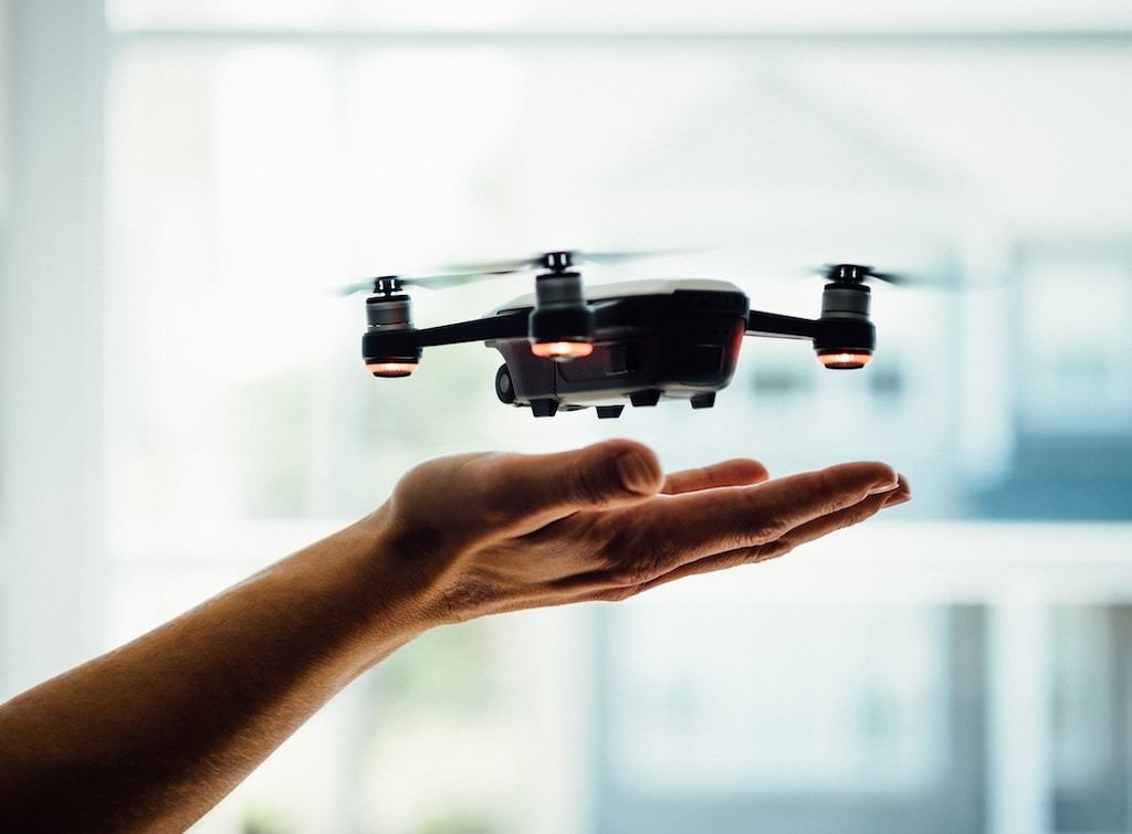 Dlaczego warto kupować drony na raty - korzyści i przewagi