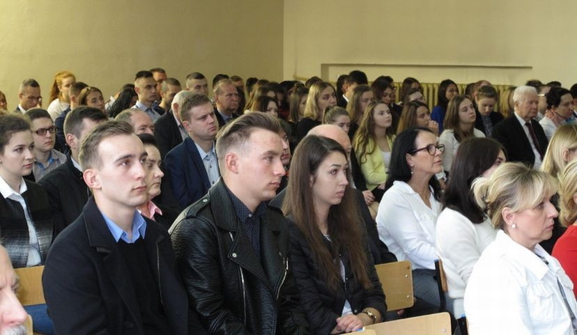 Inauguracja roku akademickiego w piotrkowskiej Filii UJK