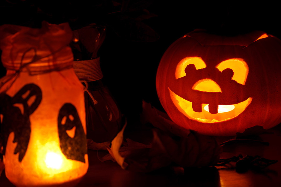 Cukierek albo psikus! Czy w piotrkowskich szkoach organizuj Halloween?