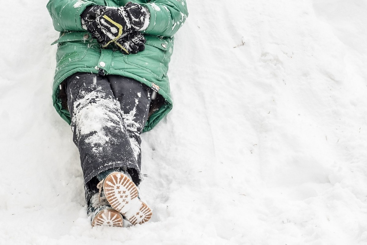 Zakupy zimowego obuwia sezon Jesienno-Zimowy 2023/24 - Eksperci radzą gdzie i kiedy kupić najkorzystniej