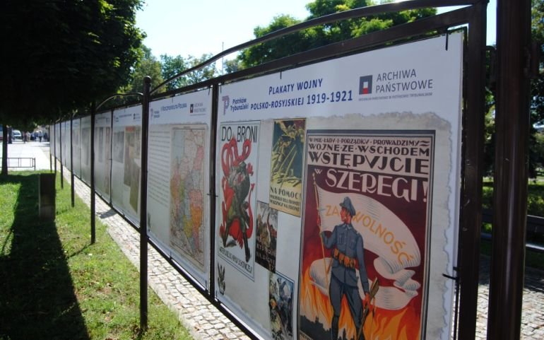 Setna rocznica Bitwy Warszawskiej. Archiwalia, zdjcia, ciekawostki, wystawy w plenerze i online