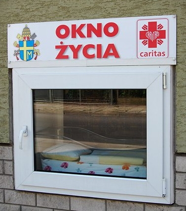Okno ycia w Krakowie / internet
